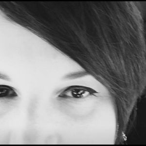 Meet your Posher, Lisa.